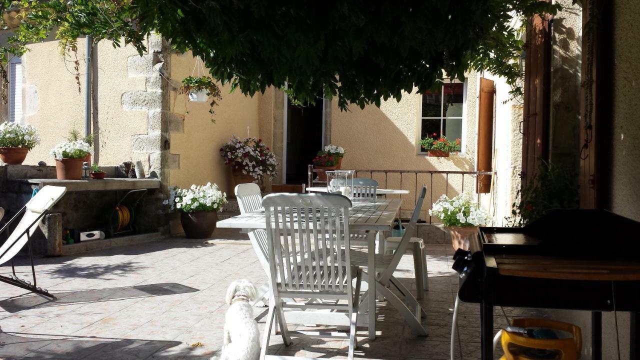 Gite De L'Eyrieux Les Ollières-sur-Eyrieux Exterior photo